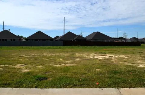 Residential Lot in Mabank, TX