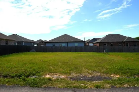 Residential Lot in Mabank, TX