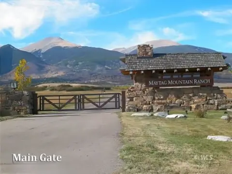 Colorado Rockies Ranch Homesite