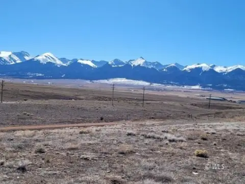 Silver Cliff Land with Mountain Views