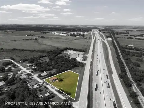 Prime Commercial Land I-35 Access