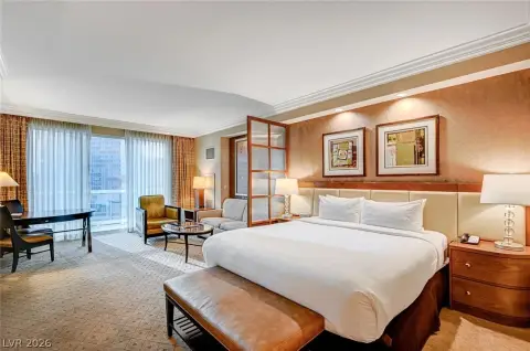 Las Vegas High-Rise Suite