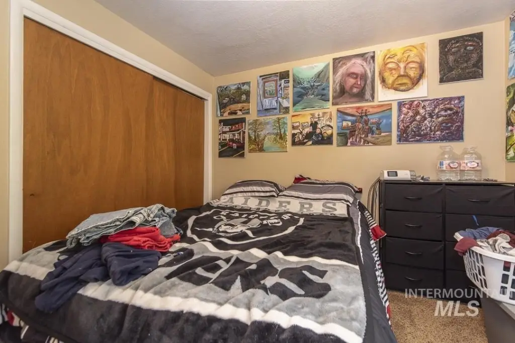 Picture 27