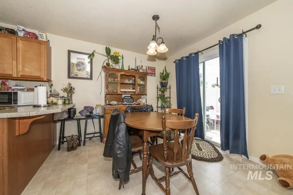 Picture 33
