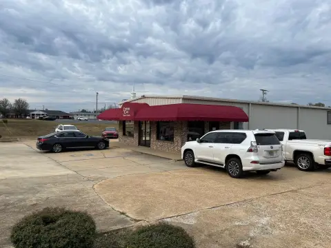 Tupelo Commercial Property For Sale