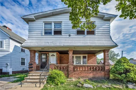 Income-Producing Triplex with Updates