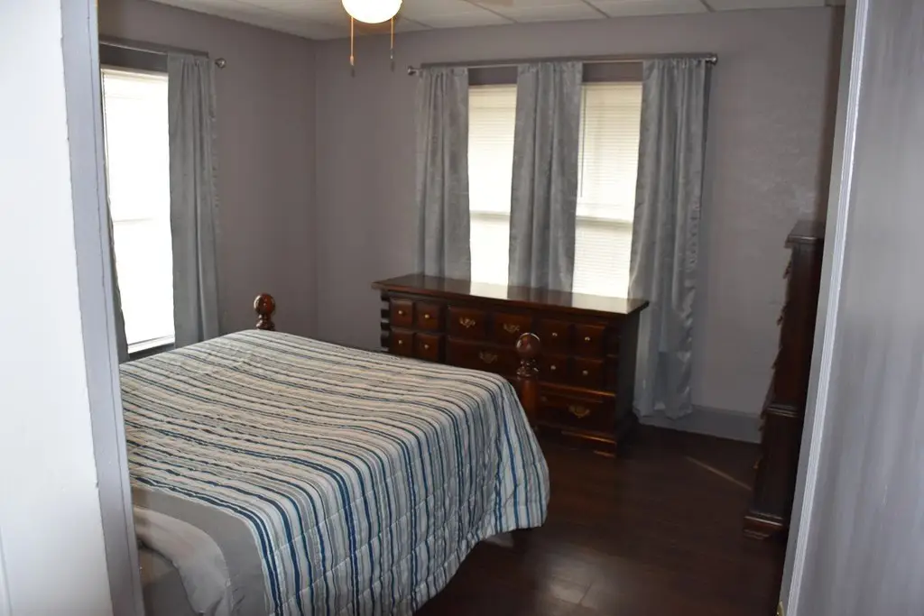 Picture 8
