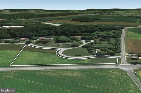 2.56 Acre Lot in Spring Grove