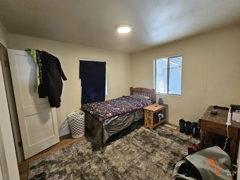 Picture 9