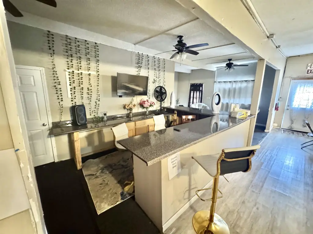 Picture 7