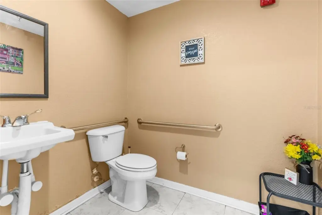 Picture 19