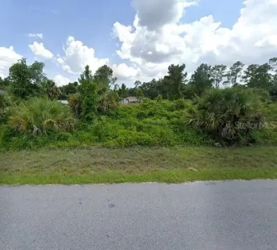 Residential Lot in North Port