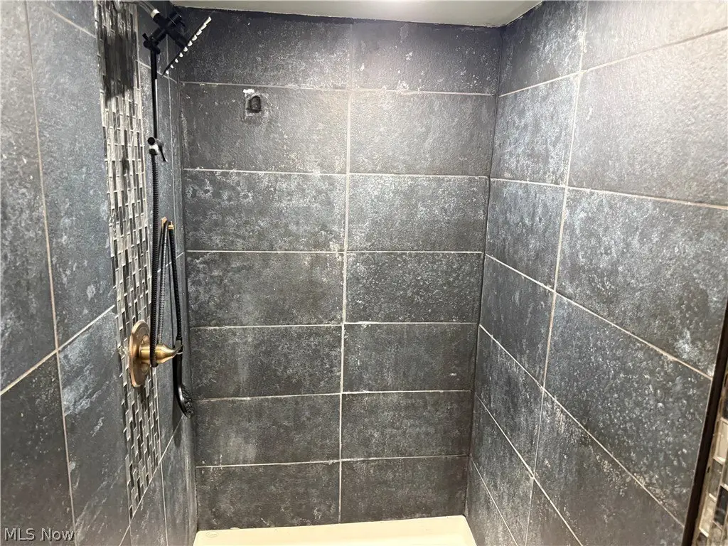 Picture 13