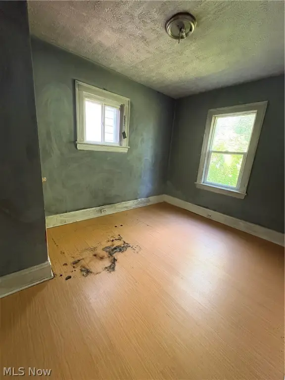 Picture 9
