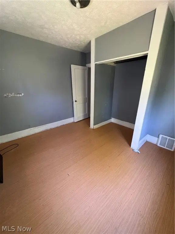Picture 30