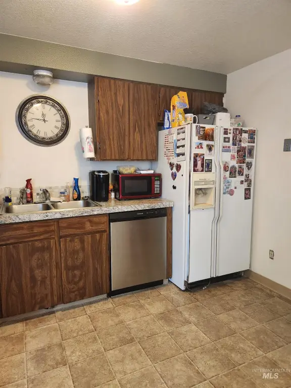 Picture 25