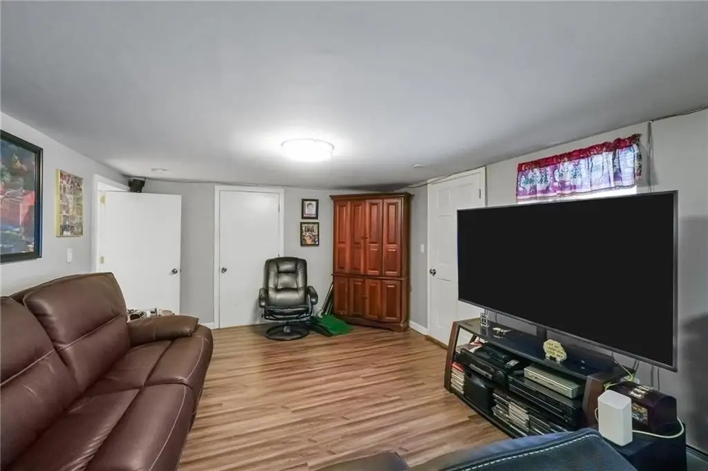 Picture 18