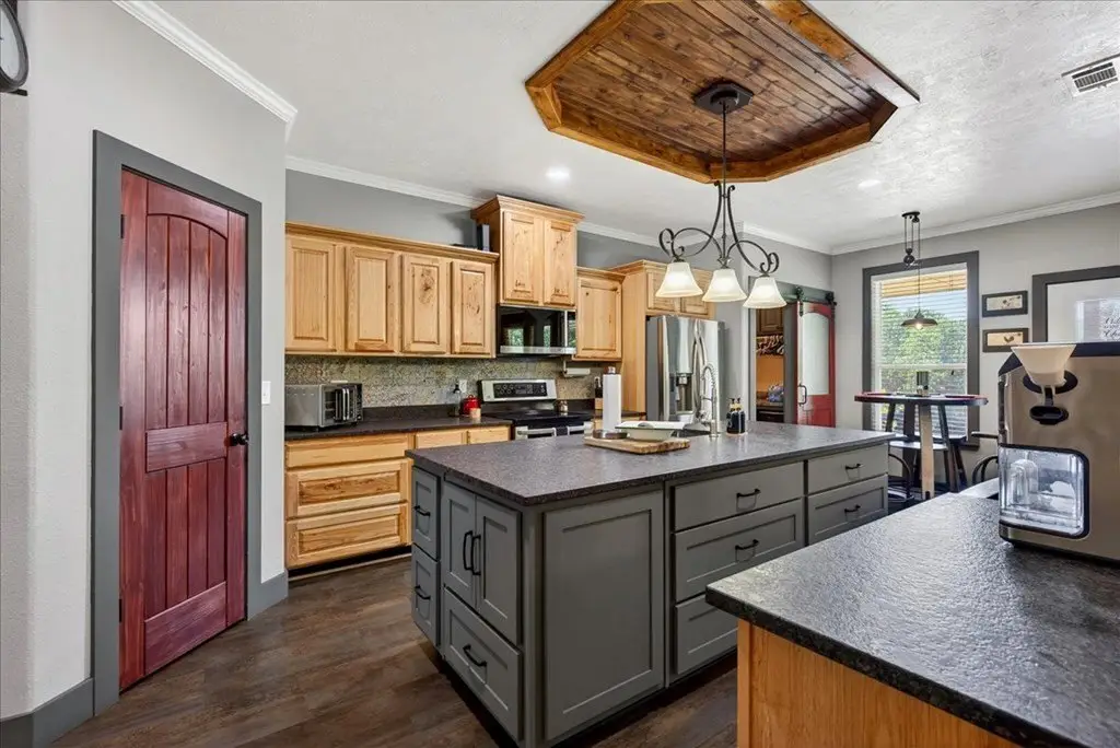 Picture 10