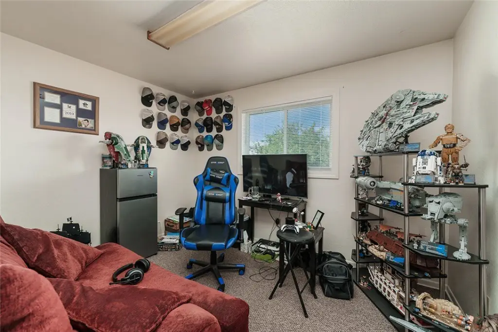 Picture 9