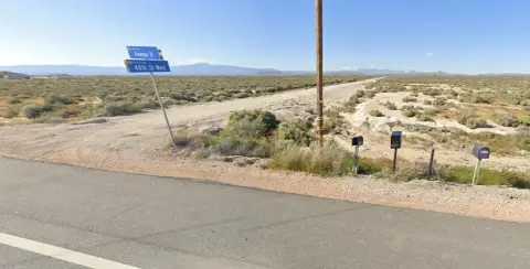 Residential/Agricultural Land in Lancaster, CA