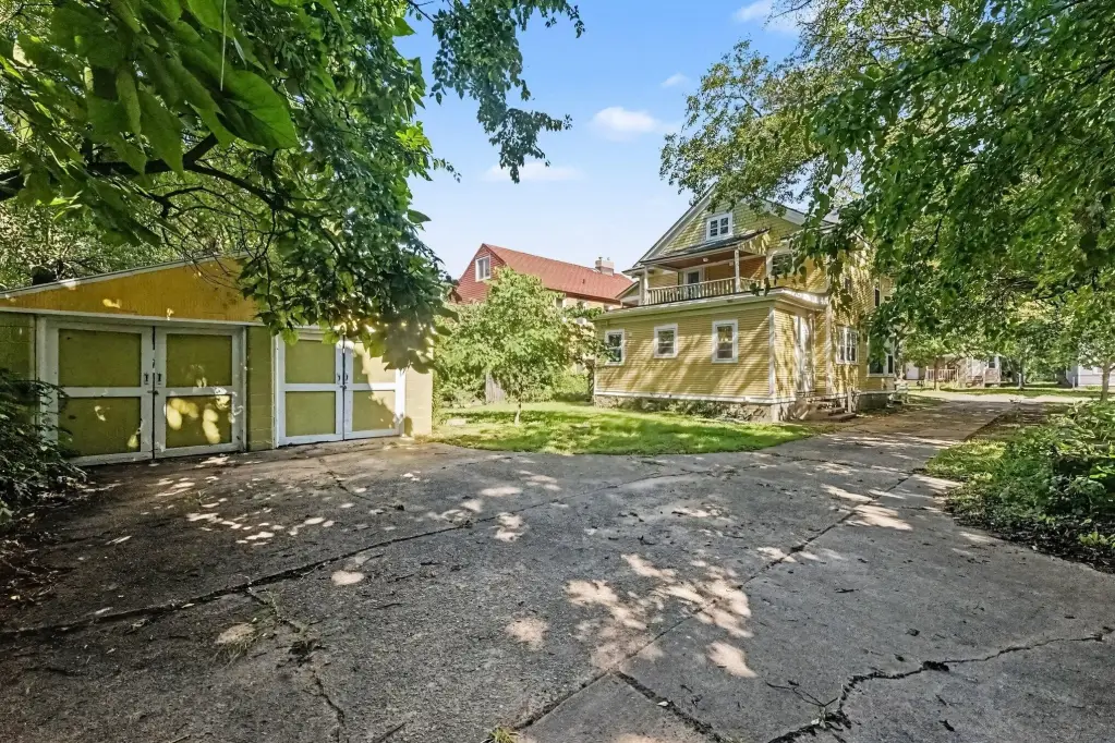 Picture 25