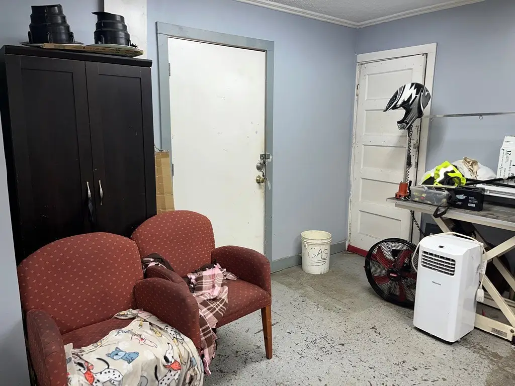 Picture 17