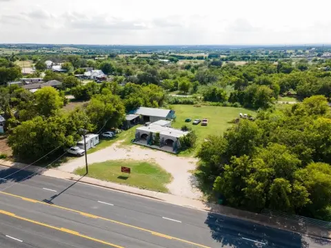 Lometa Commercial Property on Highway