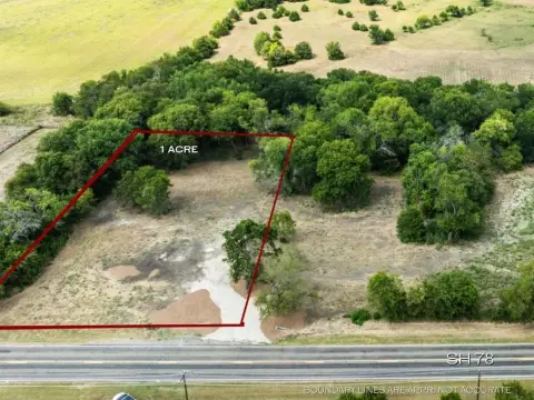 Leonard, TX: One Acre Lot