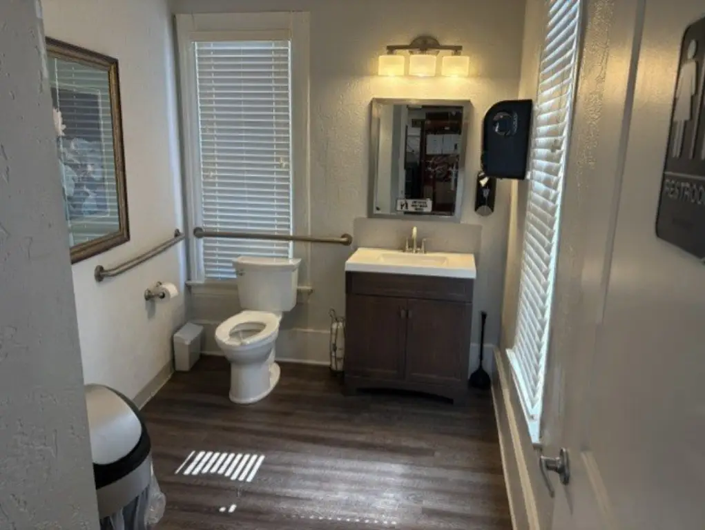 Picture 16