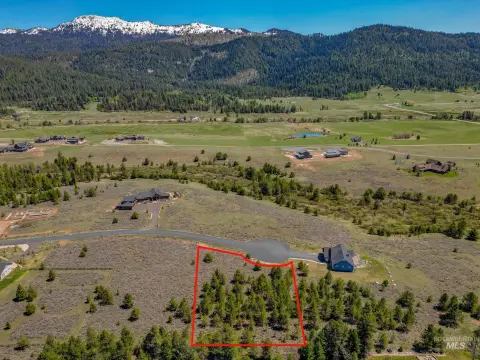 One Acre Lot in McCall