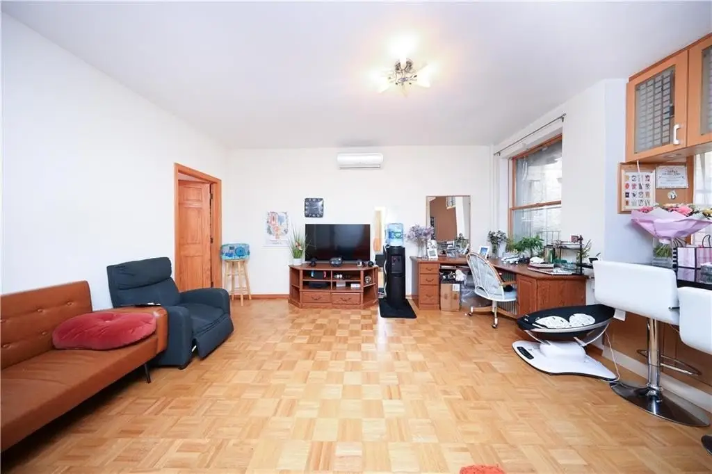 Picture 5