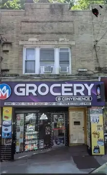 Mixed-Use Property on Victory Blvd