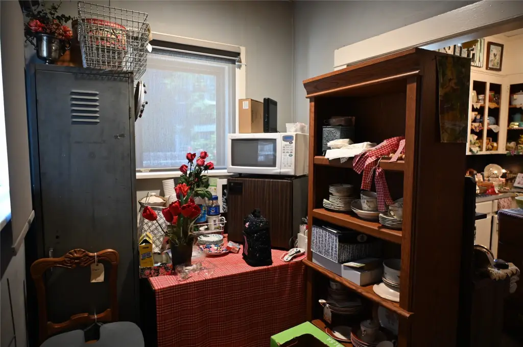 Picture 12