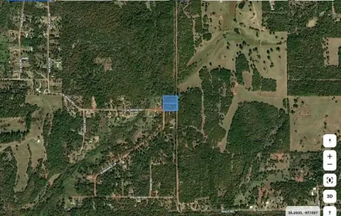 Residential Land in Newalla, OK