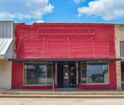 Charming 1920s Commercial Property