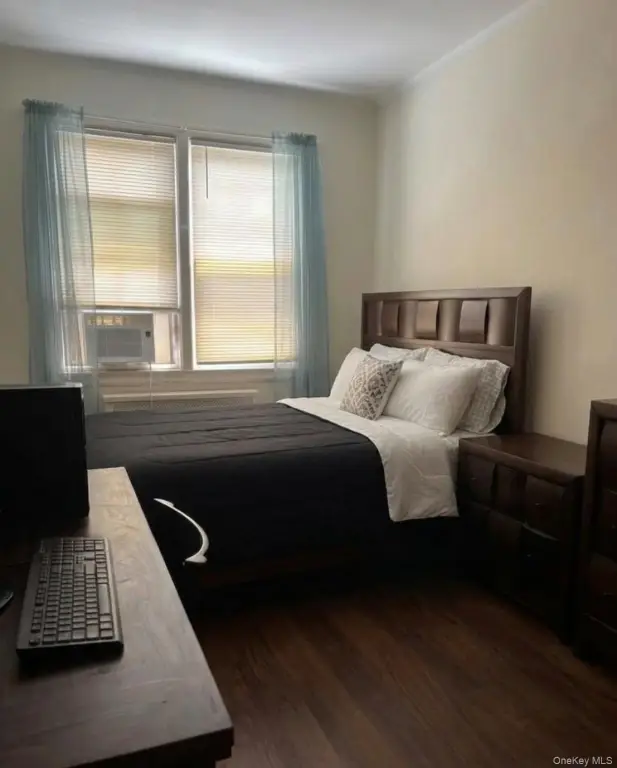 Picture 7