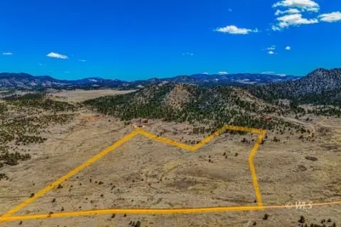 43 Acres in Silver Cliff Heights