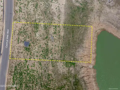 Residential Lot in Sonoma Gardens