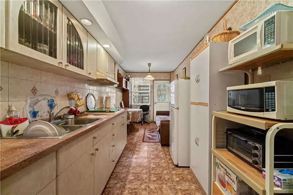 Picture 5