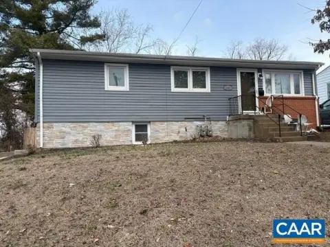 Belmont Duplex Near Downtown Charlottesville