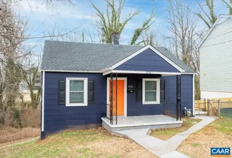 Charlottesville Duplex Near UVA Hospital