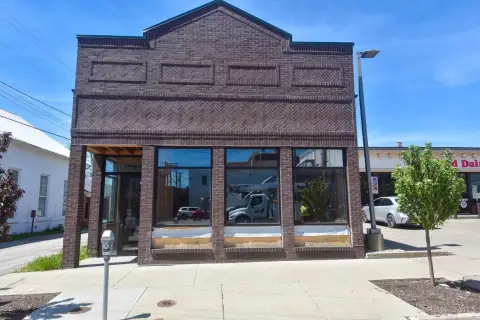 Prime Uptown Oxford Location