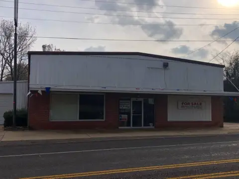 Downtown Linden Commercial Auto Building