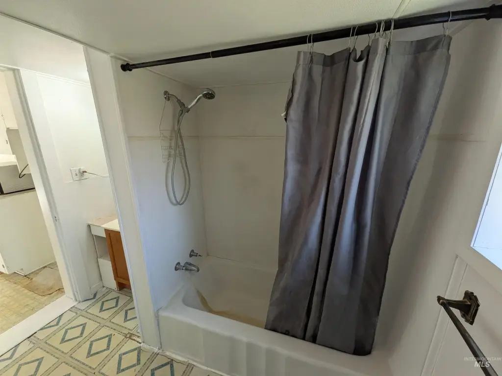 Picture 18