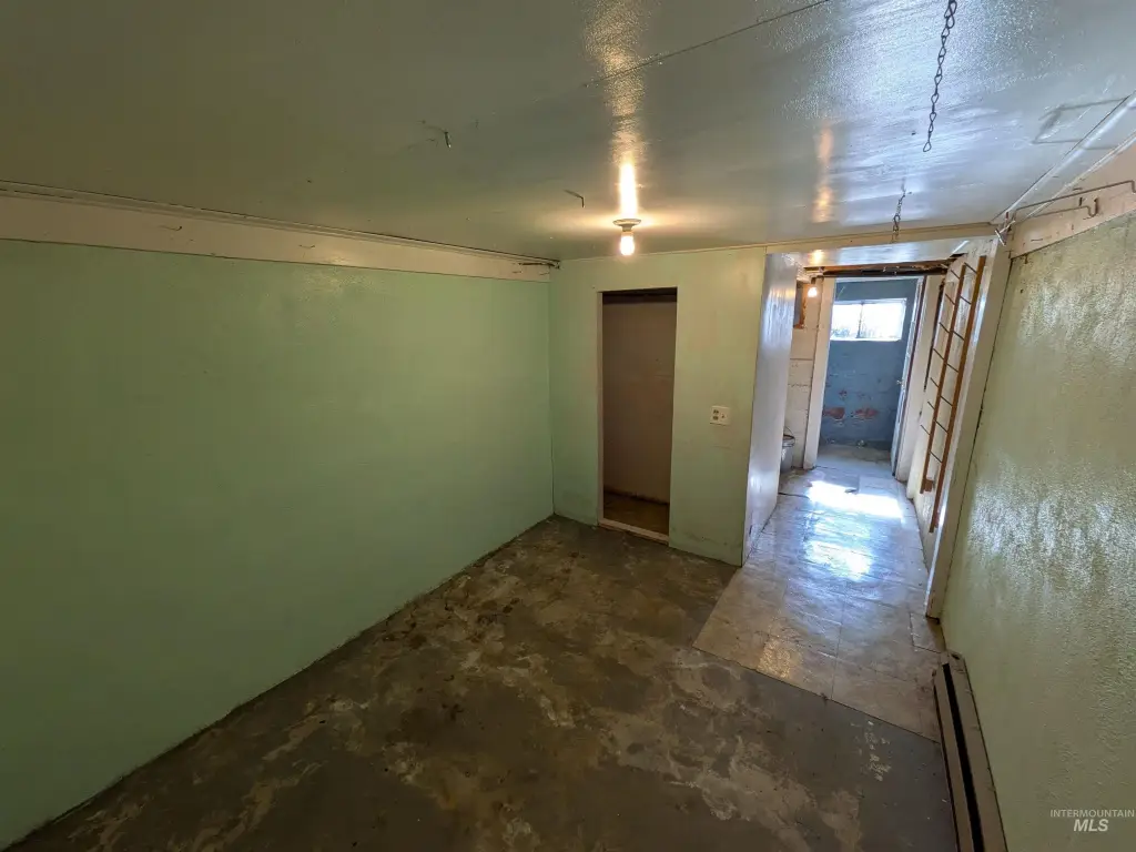Picture 30