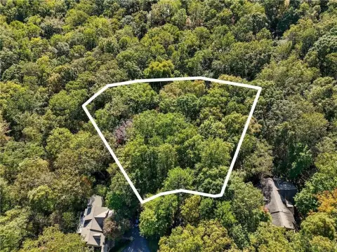 Residential Land in Big Canoe