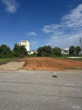 Pensacola Vacant Lot Near Coast