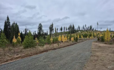 Elk City Land with Power