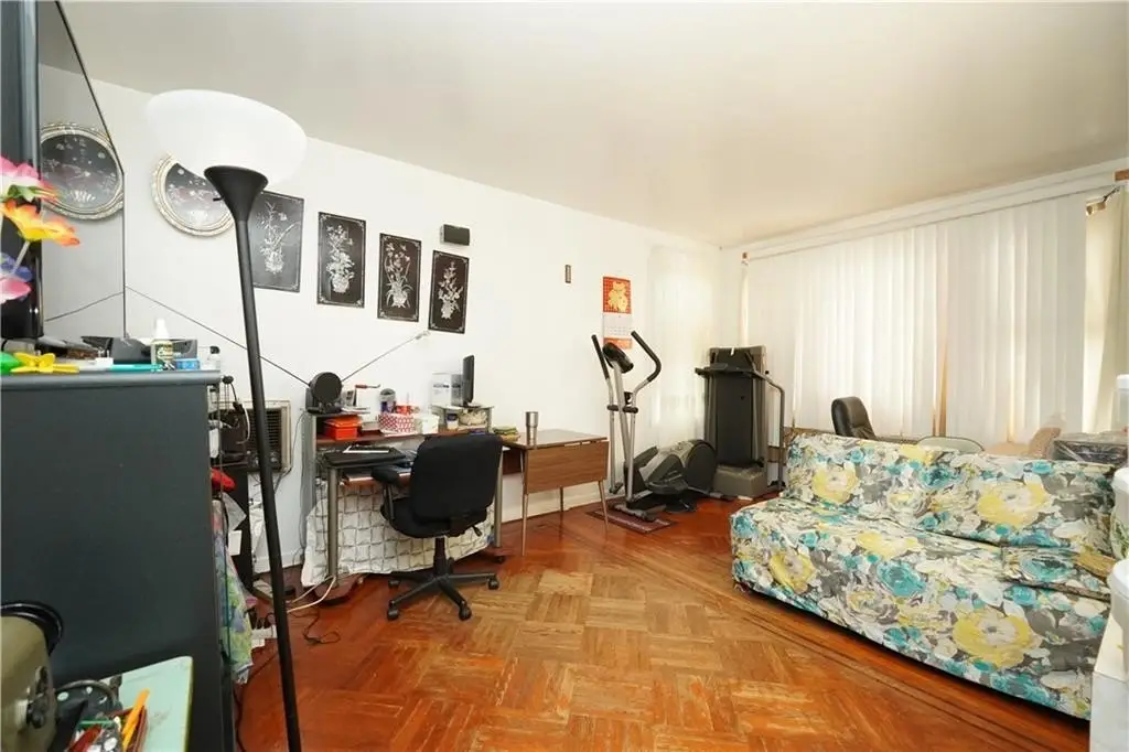 Picture 3