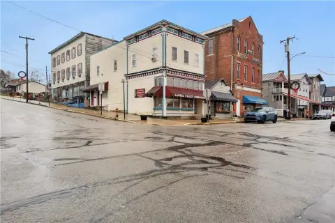 Medical Office with Apartment